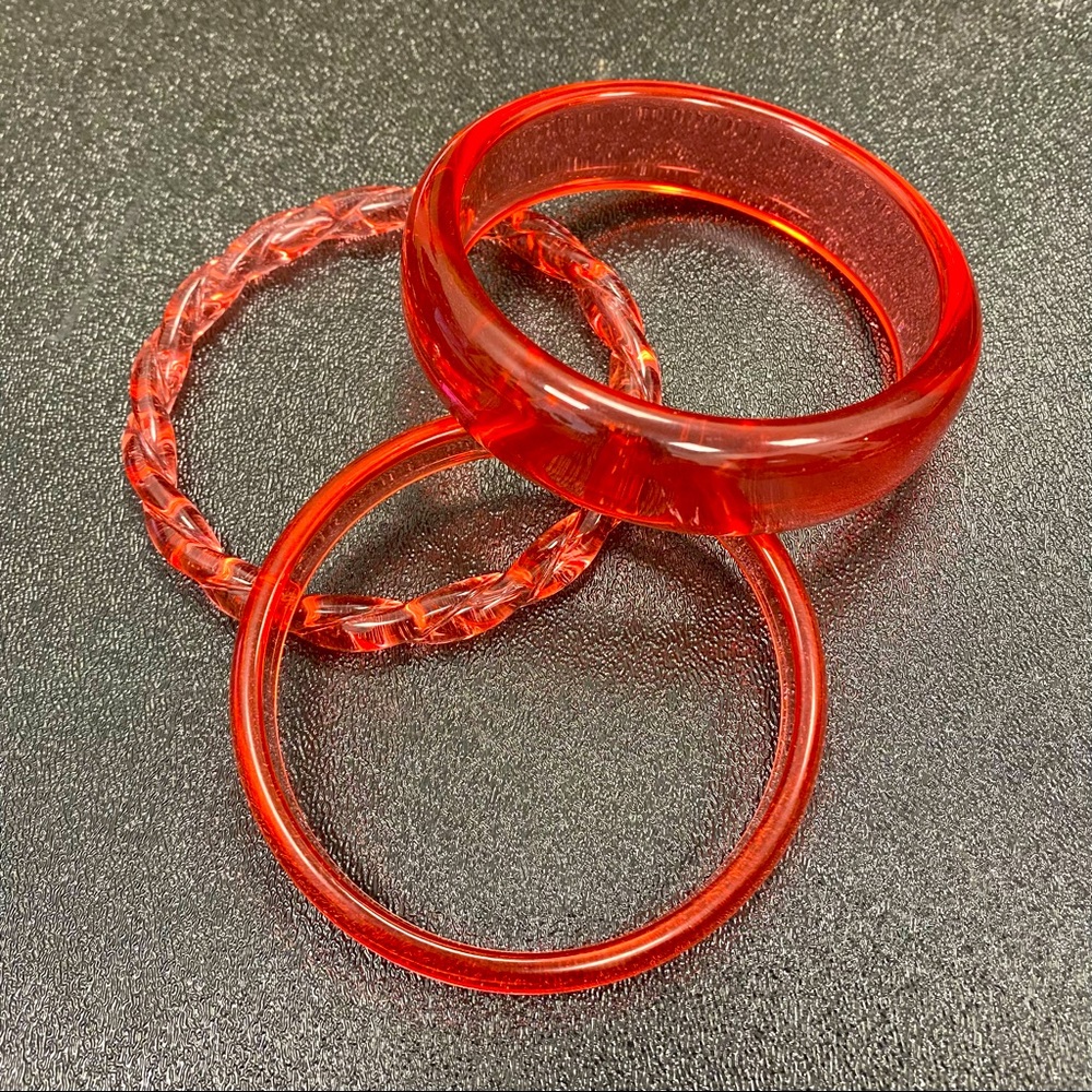Pop pink bangles